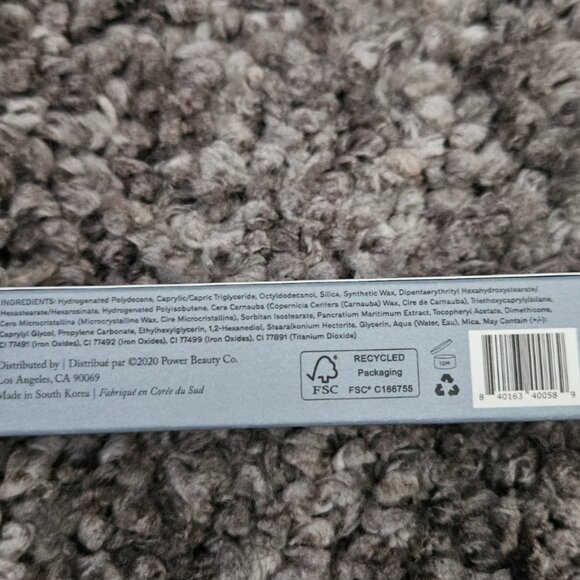 Merit The Minimalist Perfecting Complexion Stick in Ochre - Picture 5 of 6